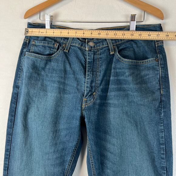 Levis‎ 541 Jeans Mens 35x30 Blue Athletic Tapered Mid Rise Stretch Denim - Picture 8 of 11